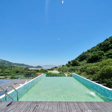 Xiangshan Lantian Lodge – A Self-Drive Island Loop Retreat​