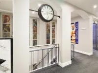 Ibis Styles Amsterdam Central Station Hoteles cerca de Mercado Noordermarkt
