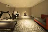 Romantic Season Middle Street Hotel (Shenyang Zhongjie Palace Museum Joy City Store) - gimnasio