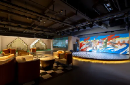 驛周遊ユース旅行ホテル（西安大雁塔大唐不夜城）