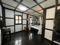 Manotemple Guesthouse