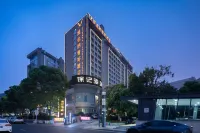 Vienna Hotel(Changsha Lugu Park Subway Station) Hotel in zona Hunan International Economics University