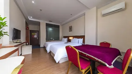 Tiancheng Business Hotel Отели рядом с достопримечательностью «Guiping East Tower»