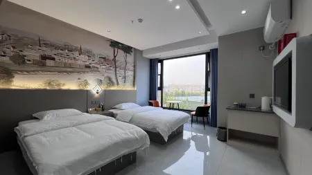 Minquan Garden Express Hotel (Garden Expressway Junction) Отели в г. Миньцюань