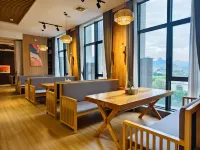 SELI Hotel (Ailian Lake to build a city of dreams) - breakfast