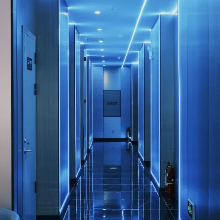 Shiqian Yunyi E-Sports Hotel