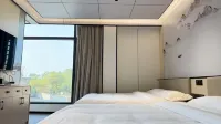 Huakang Hot Spring Hotel - Hot Springs