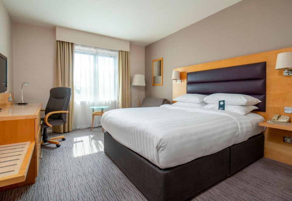 Luxe Stay Near Airport