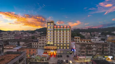 Bohai Hotel (Taishan Guanghai Branch) Hotel dekat Haiyong Wubo Park