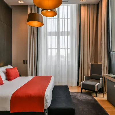 InterContinental Hotels MARSEILLE - HOTEL DIEU by IHG ミュセム周辺のホテル