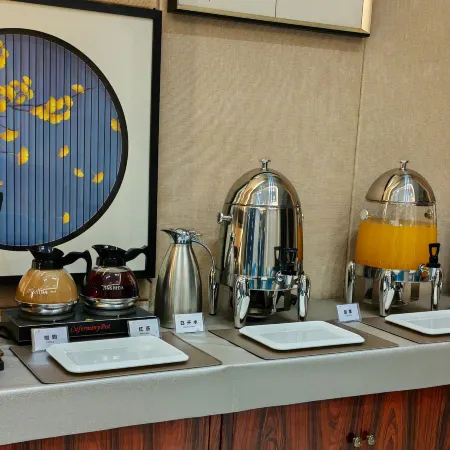 YH Hotel (Changsha County Hyde Park)