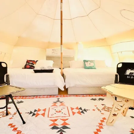 Xuanmuju Campsite Отели рядом с достопримечательностью «Чистые фермы»