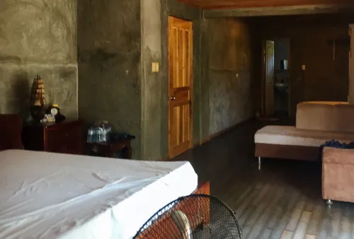 RedDoorz Hostel @ Madrias Pension House Isabela - 2 estrellas