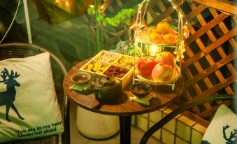 Huahaoyueyuan Inn (Danxia Mountain Scenic Area)