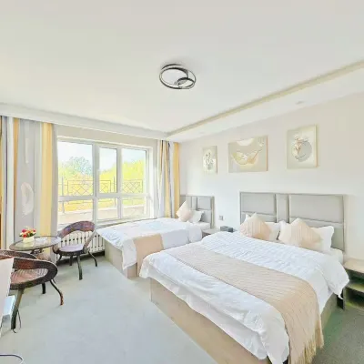 Hulunbuir Jiaoyu Hotel Hotels near Genghis Khan Square