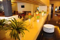 Montana Hotel Syariah Banjarbaru - breakfast