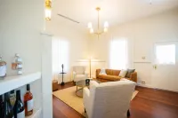 Ampersand Estates Luxury Cottage Nestled in National Forest Hotels in Pemberton