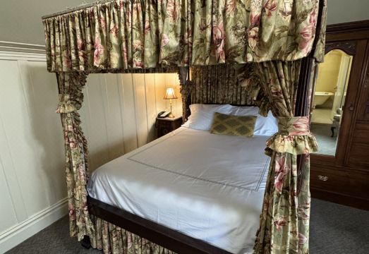 더 노브 힐 인 객실 내부 이미지