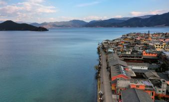 Lugu Lake Chisel Hotel