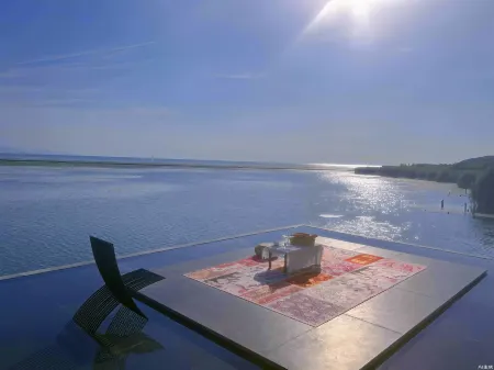 Hong Boutique Hostel Отели рядом с достопримечательностью «Zhili Ancient Village»