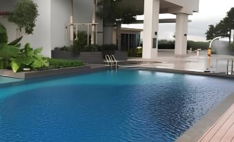 MidValley MegaMall View Southkey Mosaic 2BR 2FREE By Natol