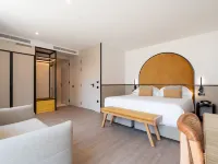The Editory Garden Baixa Hotel Hotels near Bonfim