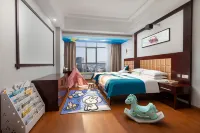 Ramada Hotel Zhangjiajie (Tianmen Mountain Cable Car Station) Hotels in Zhangjiajie