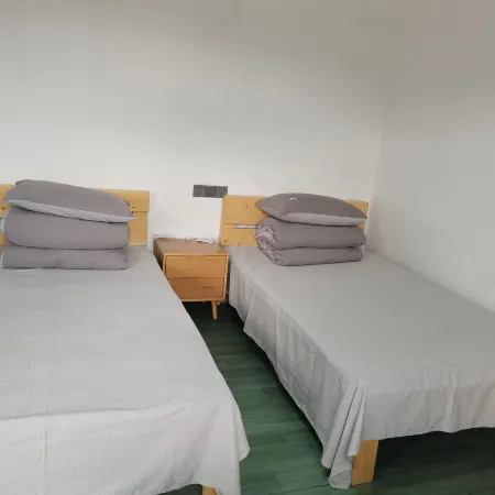 Taining Emeifeng Qingyun Zen Dwelling