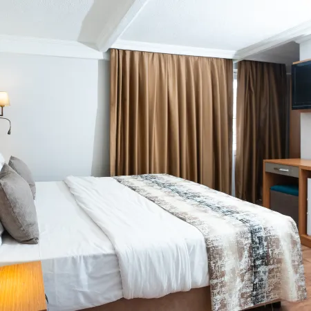 Seatanbul Hotel Отели рядом с достопримечательностью «Кадыкёй»