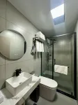 Longkou Zhaoren Business Hotel