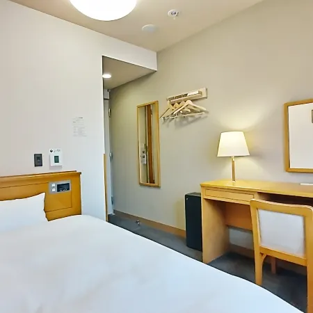 Hotel Route-Inn Aomori Ekimae
