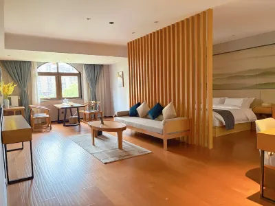 Feicui City Boutique Hotel (Lantian Feicui City Sales Center) Các khách sạn gần Naxi Gymnasium