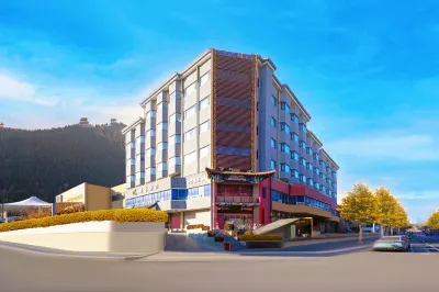PUSHOW Hotel Hôtels à : 