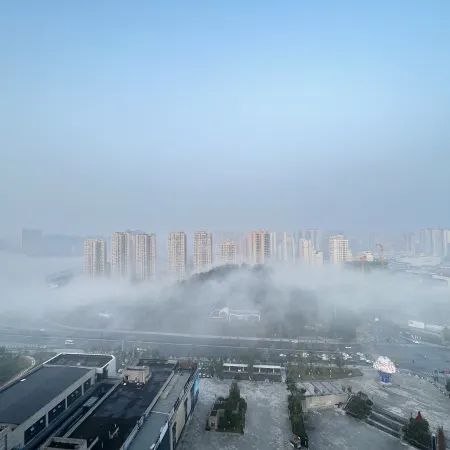Smart·Smart Sky Hotel (Zigong Huashang International City)
