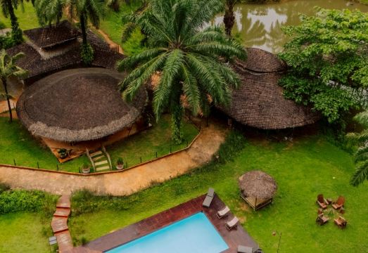 2. 카오속 부티크 ..