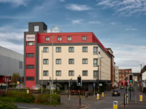 スパーク バイ ヒルトン ルートン ルートンのホテル