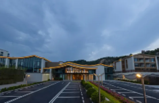 Atour Hotel Xiamen Huandao South Road Zengcuo An Hotels near Zeng Cuo An Village