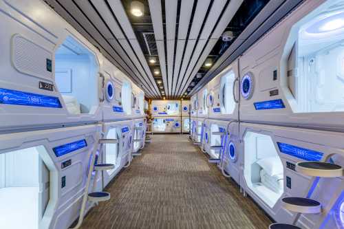 Shiji Qingteng Capsule Hotel (T3 Terminal)