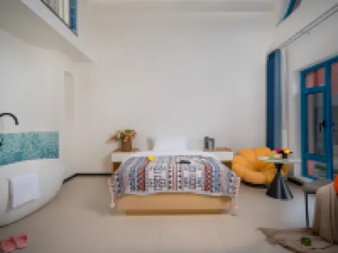 Yunli Homestay in Tekes County Hotels in Tekes County
