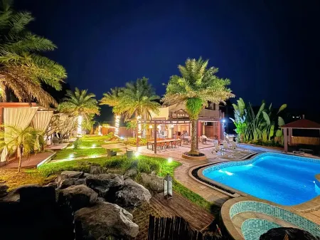 Fogang Country Garden Xinyou Hot Spring Villa Отели рядом с достопримечательностью «Mt. Yangjiao Forest Park»