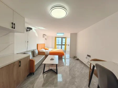 Fengyin Xuan Movie Homestay (Fuzhou South Railway Station) Отели рядом с достопримечательностью «Mingcheng Center»