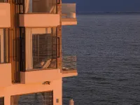大理雲天海·攬月AdjacentSea·海景度假酒店（洱海雙廊店） 鄰近雙廊古鎮中心的酒店