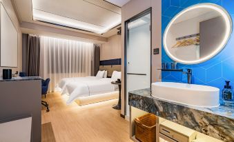 De's National Music Hotel (Yayuncun Bird's Nest Store)