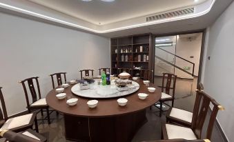 Zizai Longjing Homestay