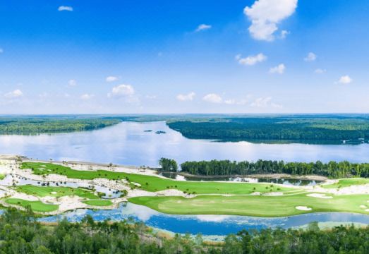 Forest City Golf Villa by Avery at Johor 【Home Party+Located in Golf Resort+Free Parking】