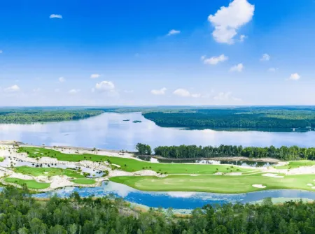 Forest City Golf Villa by Avery at Johor 【Home Party+Located in Golf Resort+Free Parking】 Отели рядом с достопримечательностью «Университет Ридинг Малайзия»