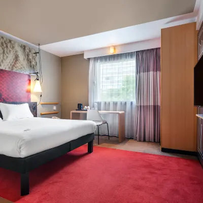 宜必思克拉特夫中心酒店 鄰近瓦維爾城堡的酒店