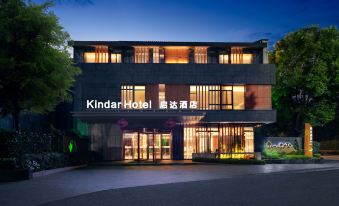 Kindar Hotel