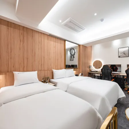 Insta Hotel-MainBranch
