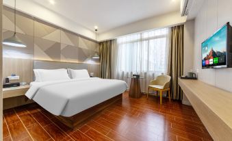 Borrman Hotel (Shaoguan The History East Street Fengcai Building)